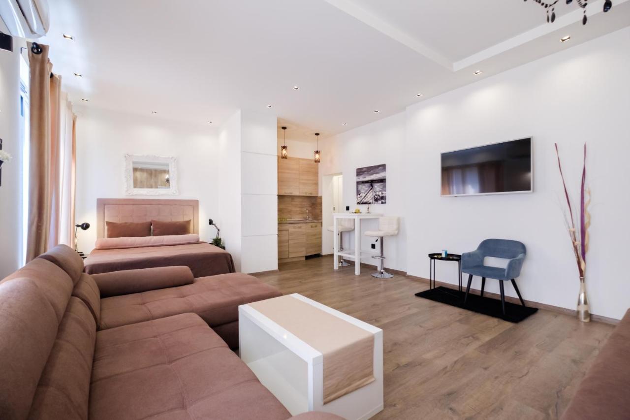 Central Business Apartments Exclusive Belgrado Exterior foto