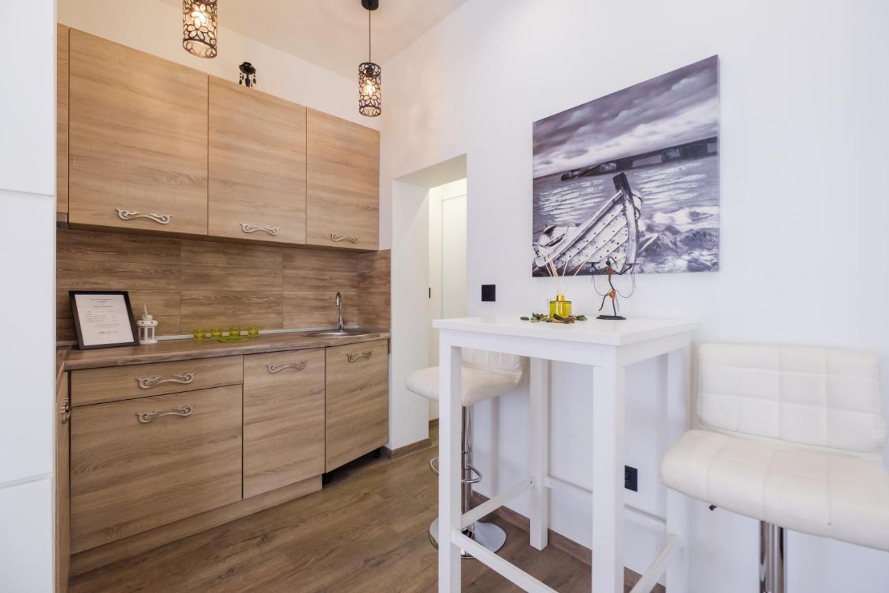 Central Business Apartments Exclusive Belgrado Exterior foto